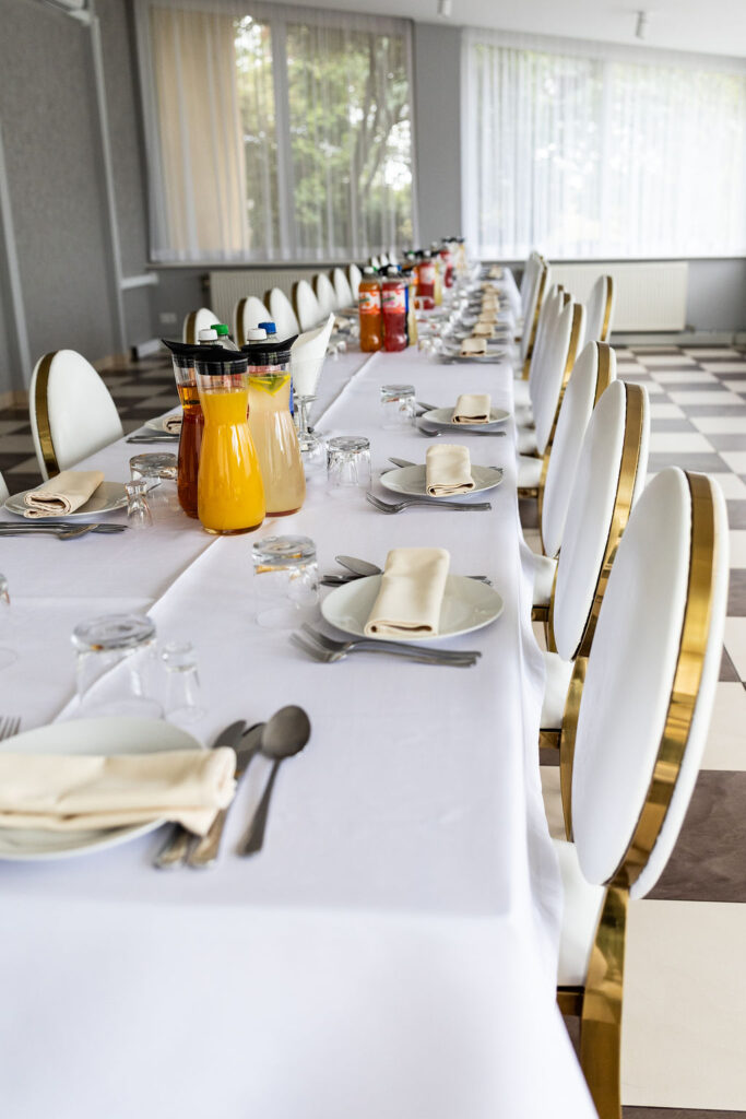 Gościniec Maria sala bankietowa - imprezy, wesela pod Warszawą, Mazowieckie, obok Piaseczna.